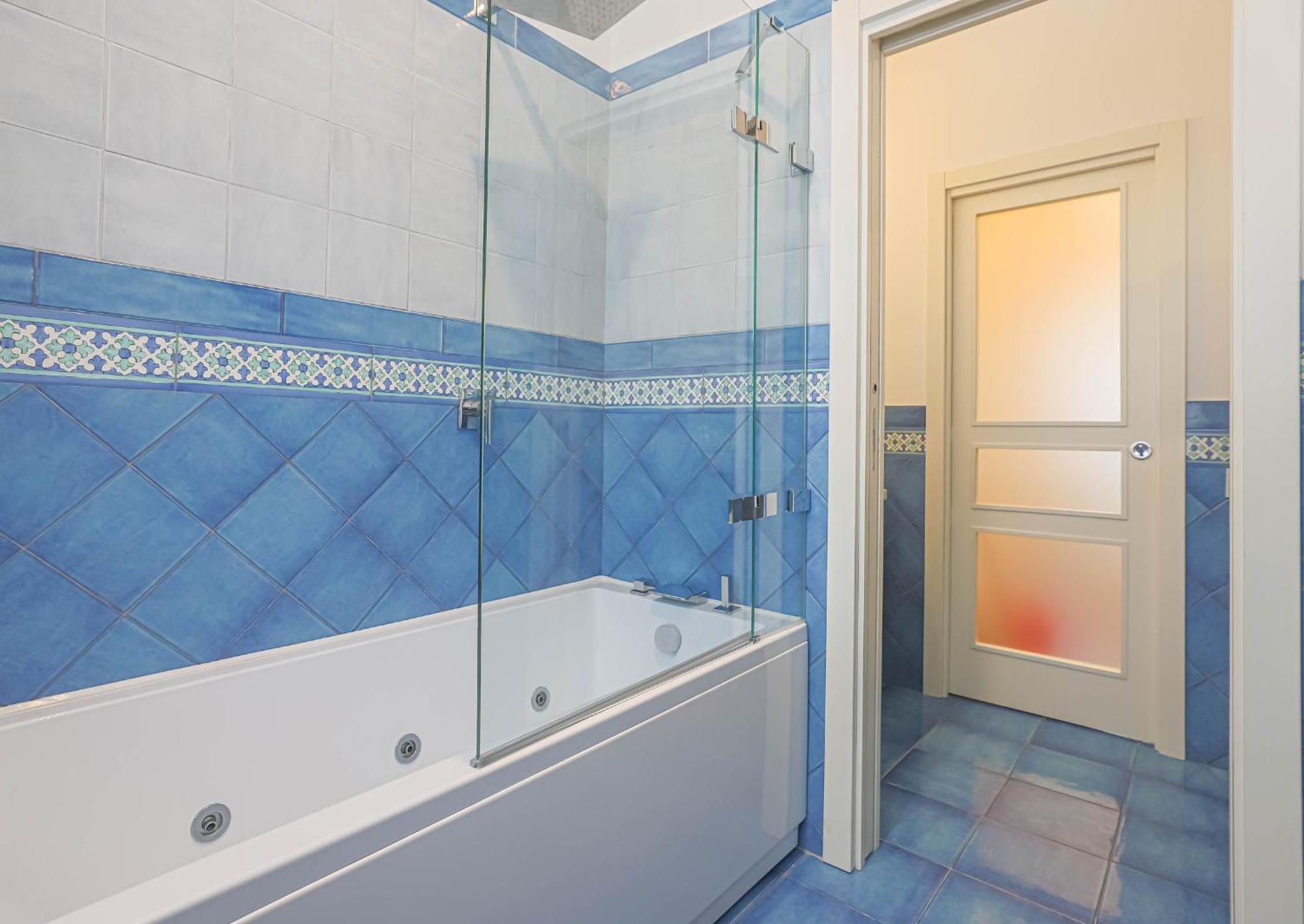 Amami Al Crescent Apartment Salerno Exterior photo